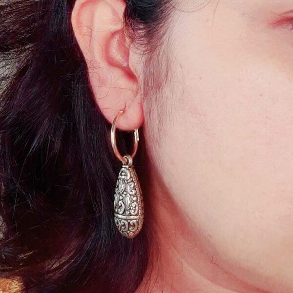 earring