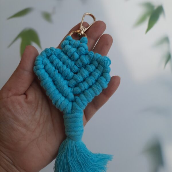 macrame-keychain