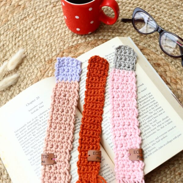 crochet-bookmark