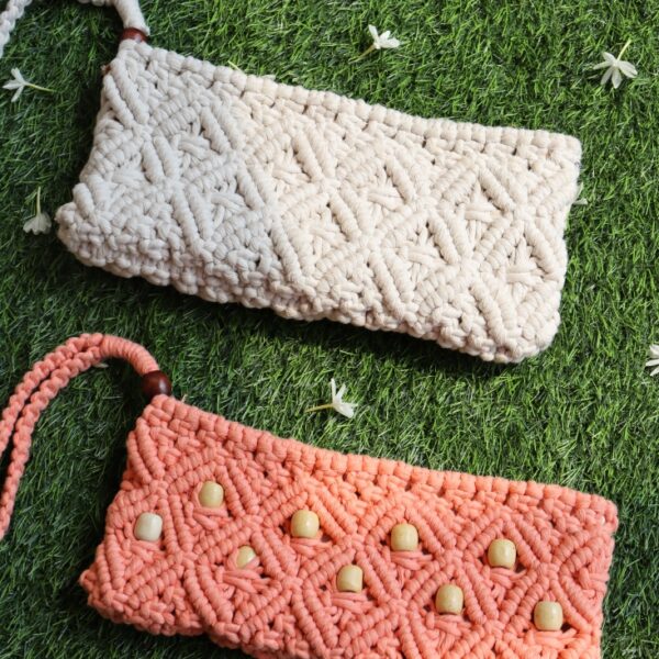 make-up-pouch