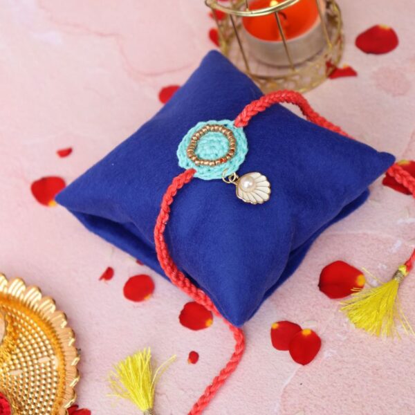 crochet-charm-rakhi