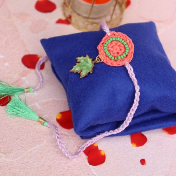 crochet-charm-rakhi