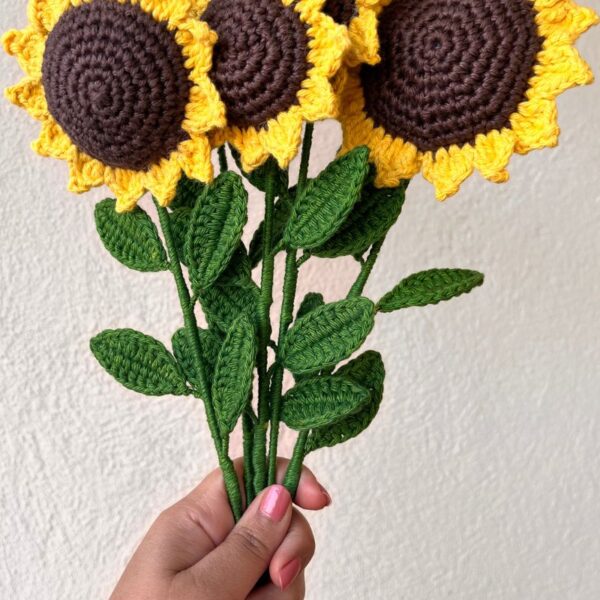 crochet-sunflower-stick