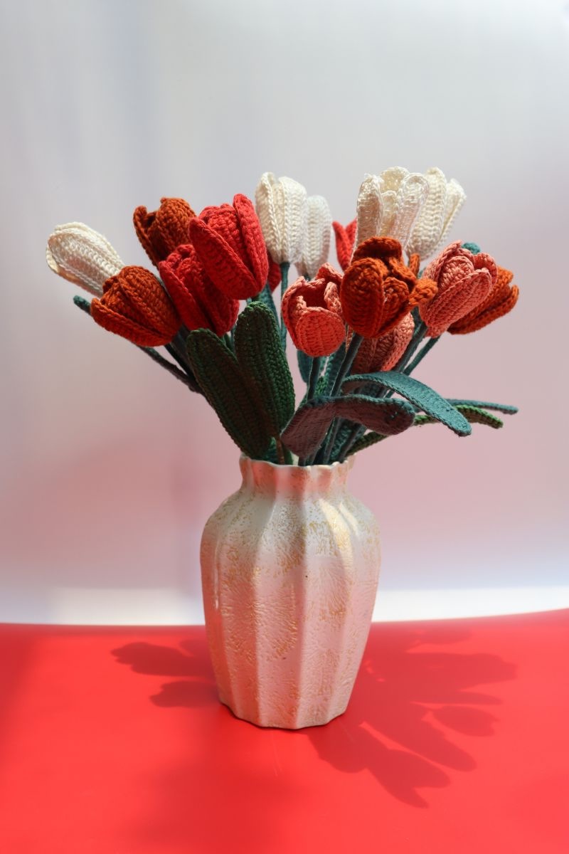 crochet-open-tulip-stick