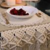 table-runner