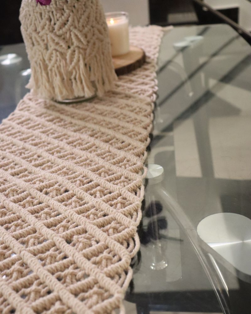 table-runner