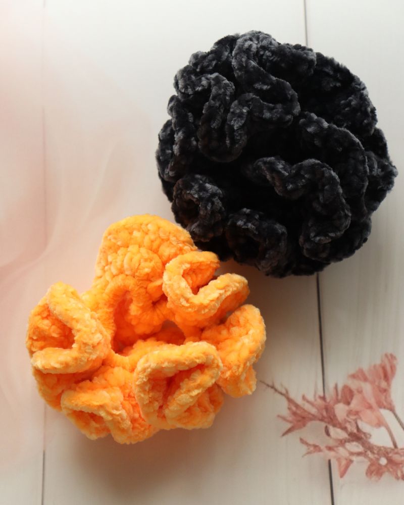 Yellow-and-black-velvet-scrunchie-combo