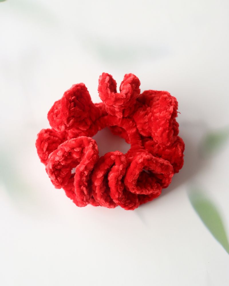 Red-velvet-scrunchie