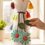 Daisy-curtain-tie-back