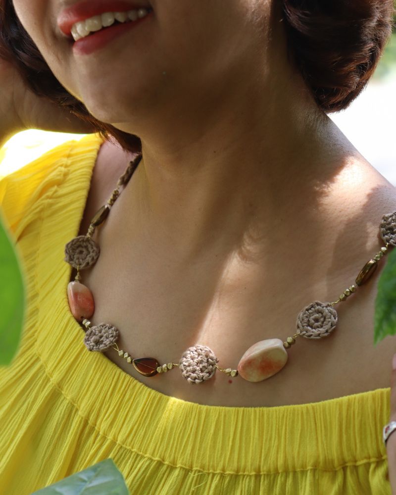 crochet-grey-earth-necklace2