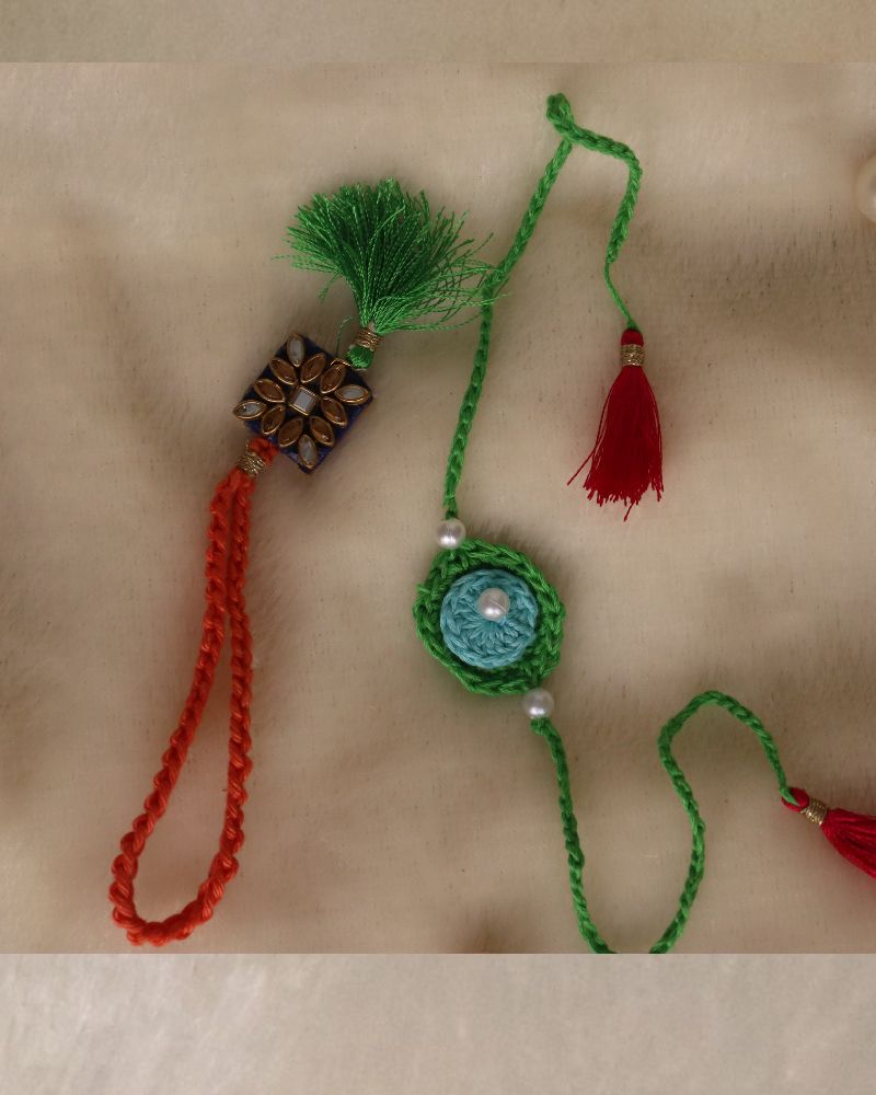 Green-Red-Crochet-Rakhi-Lumba-Set Green-Red-Crochet-Rakhi-Lumba-Set